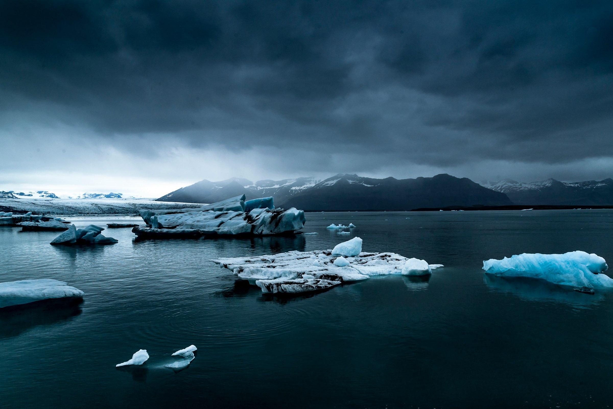 Icebergs drifting in a glacial lagoon, Iceland